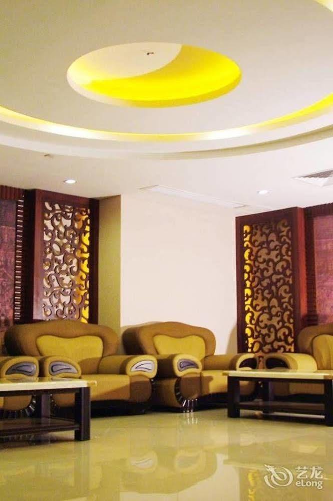 Wanyi Hotel Dongguan  Exterior photo